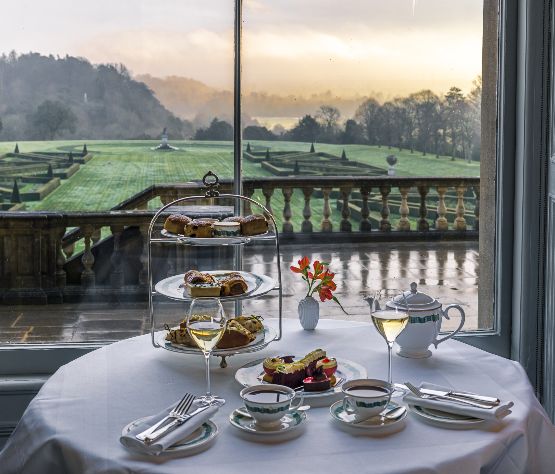 Glass spends the weekend at Cliveden House The Glass Magazine