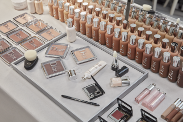 Dior Backstage Makeup AW21 feature