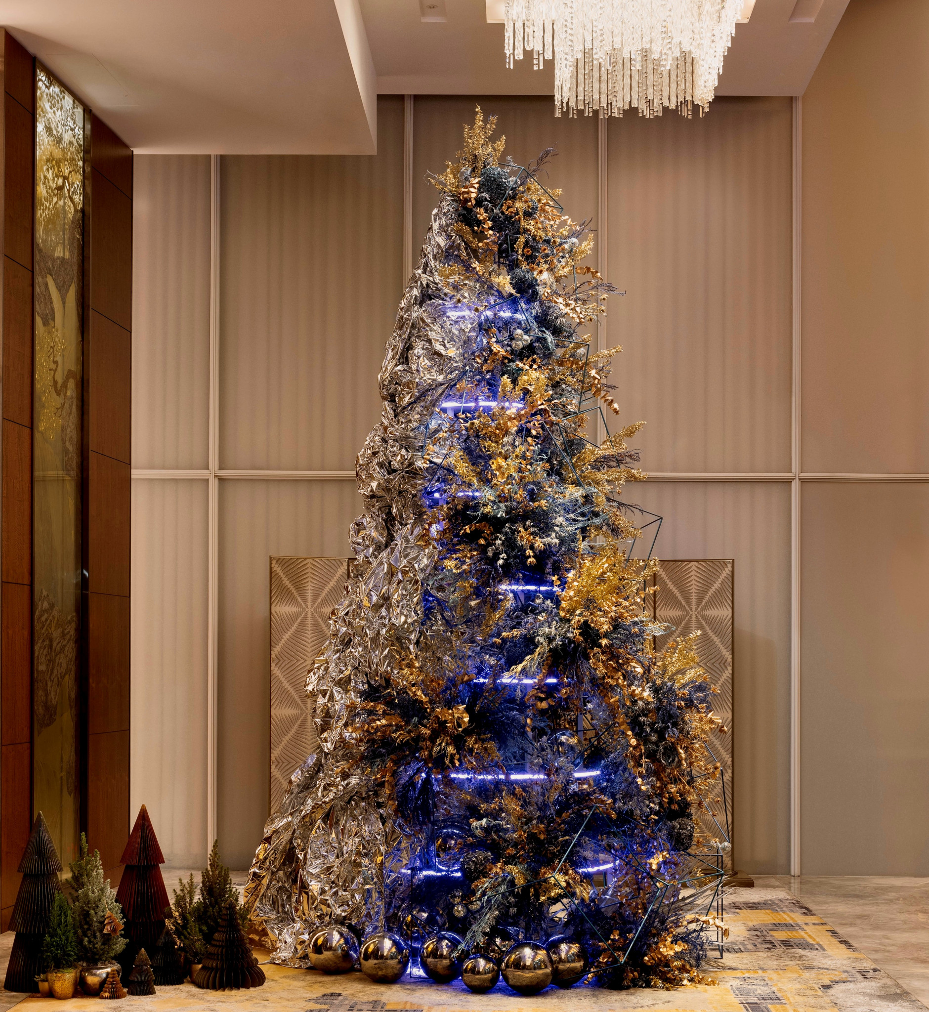 ShangriLa The Shard make a case for an intergalactic Christmas in