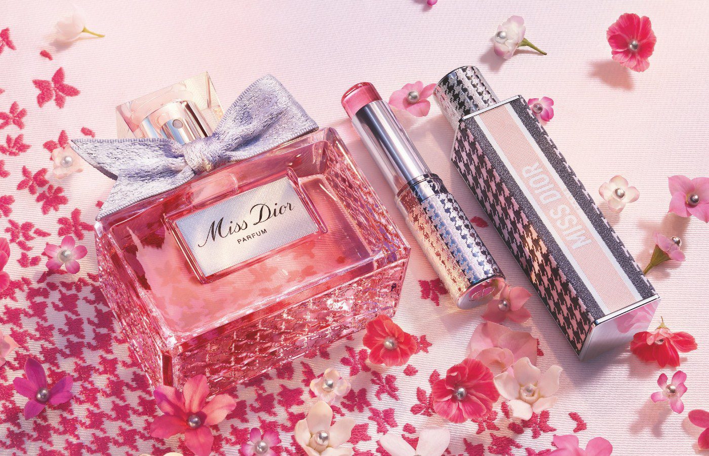 Miss-Dior-Mini-Miss-Feature.jpg